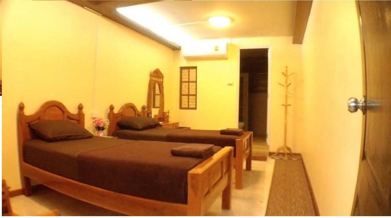 Ruan Ben Ja Don Mueang,Bangkok Hostel Chambre photo